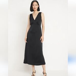 Old Navy Black Midi Dress